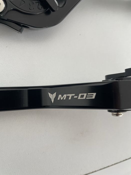 Manetes curtas yamaha MT03 preto