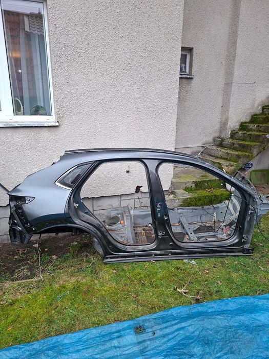 Mazda cx-30 część blacharska, cięta,  bok prawy