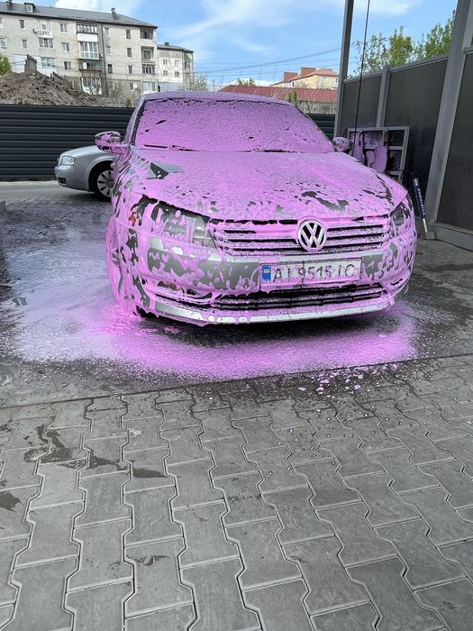 Продаж Volkswagen Passat B7