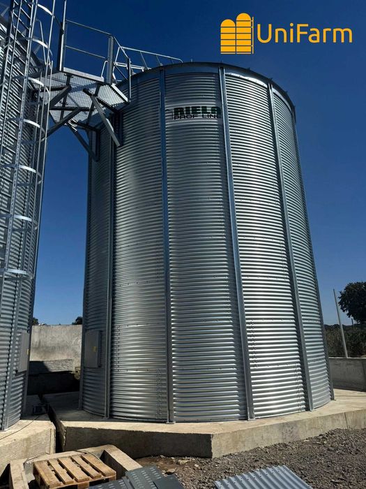 Silos zbożowy lejowy - silosy, przenośniki, czyszczalnie, suszarnie