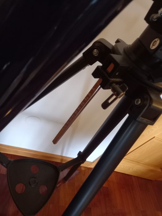 Telescópio com livro e acessórios