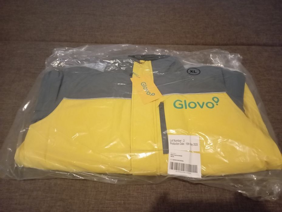 Kurtka GLOVO Nowa