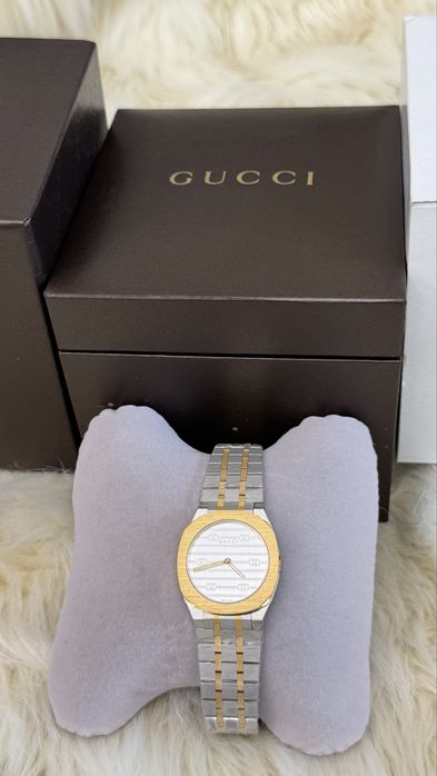Gucci Zegarek 25h