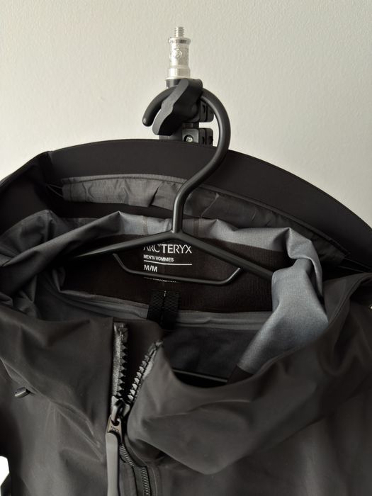 Arcteryx Alpha SV куртка