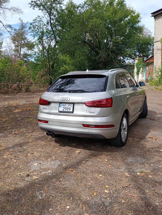 Продам автомобиль audi q3 в идеальном состоянии вложение не требует