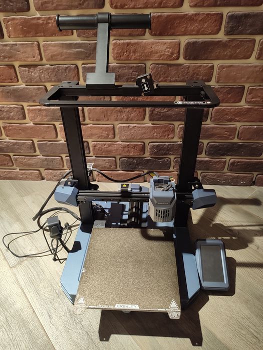 3D Принтер CR10-SE у відмінному стані, з камерою та різними соплами