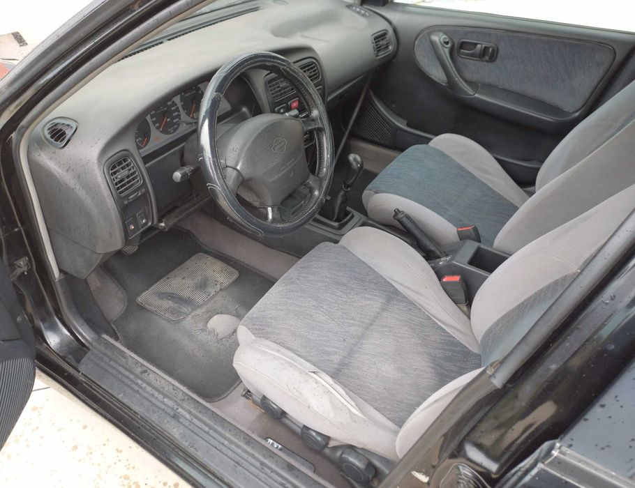 Nissan Primera 1.6 Sri
