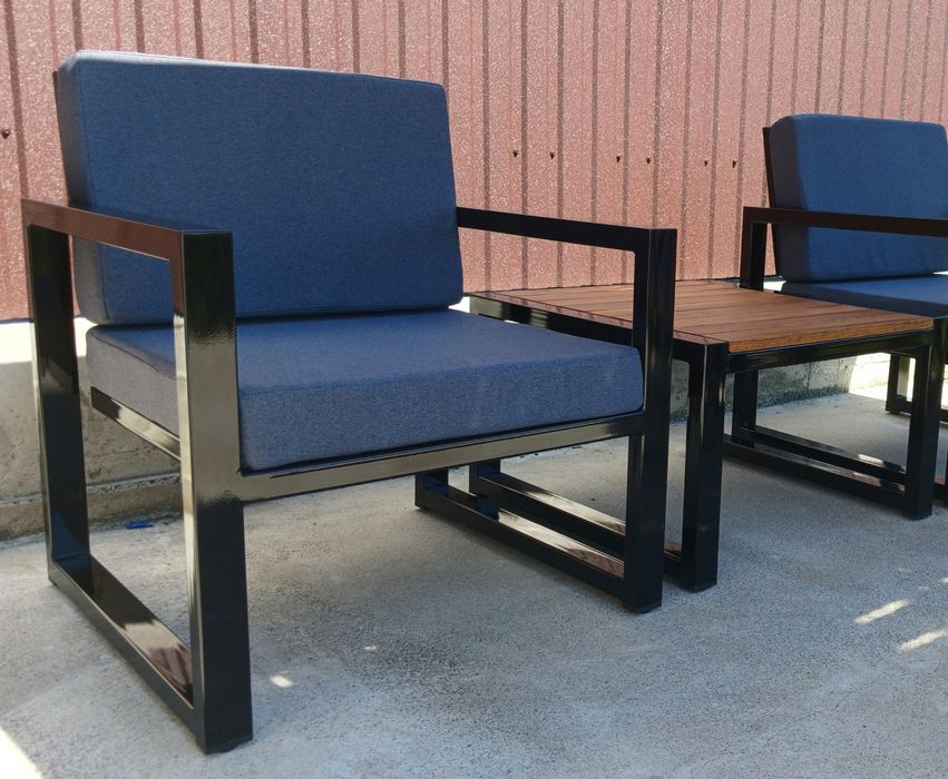 Крісло, столик для саду, мебель для тераси