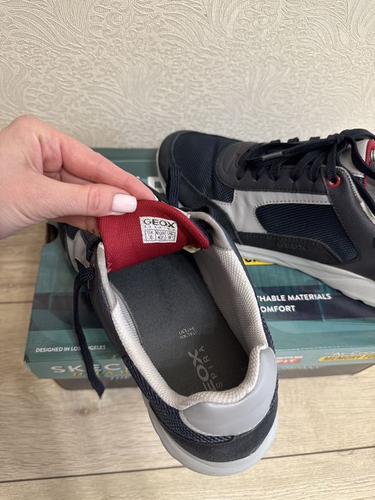 Geox чоловічі фірмові кросівки р. 42 оригінал ecco