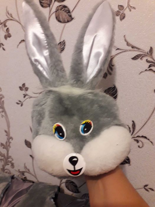 Прокат  250 гривен детские новогодние костюмы.