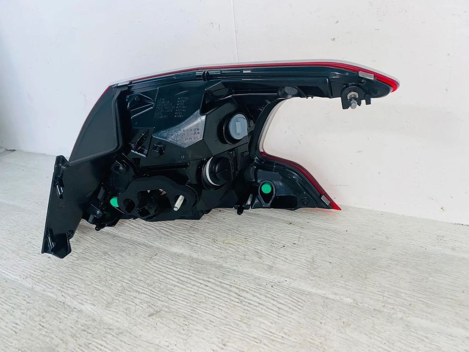 Farolim Trás Esquerdo Peugeot 308 (Led) - 2013 / 2017