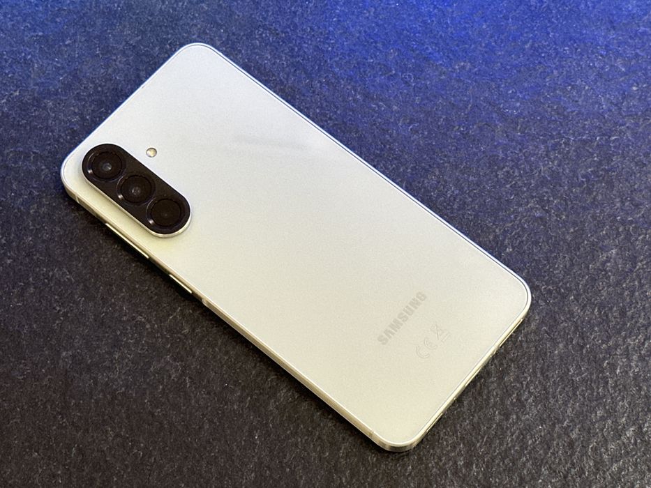 SAMSUNG Galaxy A56 5G 8/256GB 6.7" 120Hz Lightgray/Olive/Graphite/RATY