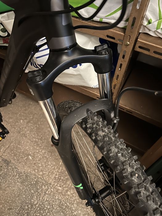 Bicicleta BTT Cube Aim Pro – Excelente estado