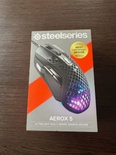 Sprzedam nową myszkę steelseries areox 5