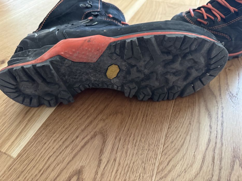 Buty Salewa MS MTN Trainer MID GTX Asphalt / Fluo Orange