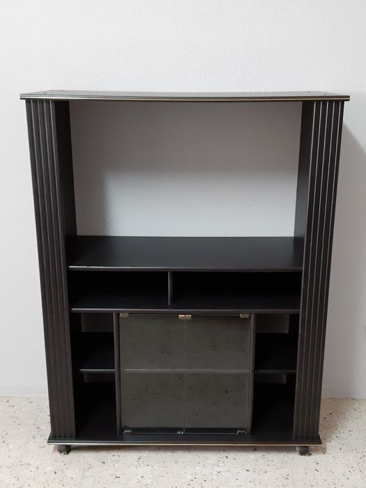 Estante ou móvel multimédia vintage