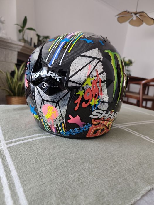 Shark Race R Pro Carbon