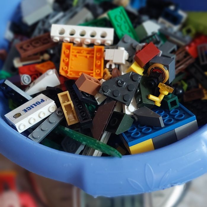 Частинки конструктора