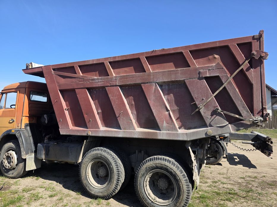 Kiper KAMAZ zabudowa wywrotki kipper przyczepa