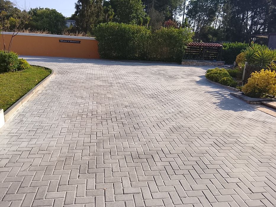 Calceteiro profissional/ por todo país