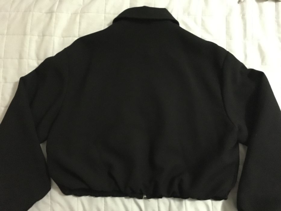 Чорний бомбер Zara