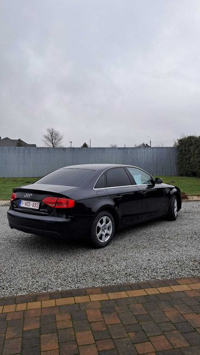 Audi A4B8 2008r 2.0tdi sedan