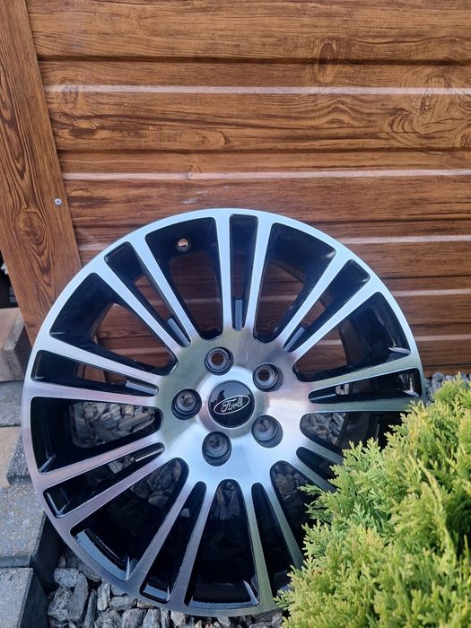 Felgi ford 5x108 17 et 52,5