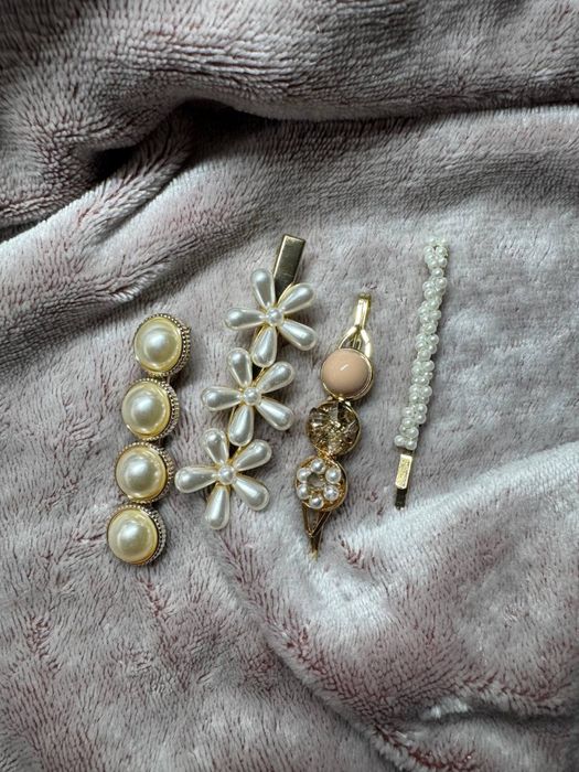 Заколки для волосся набір