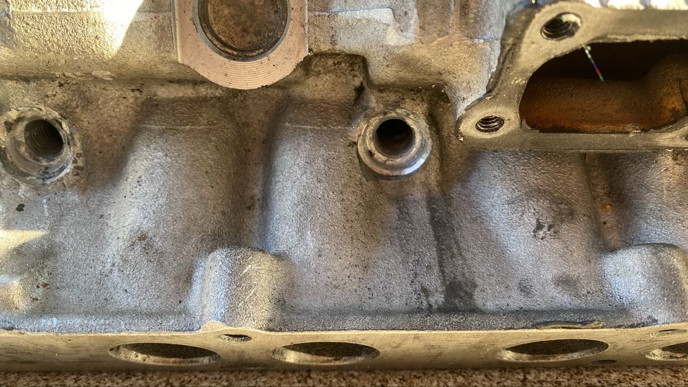 Продам ГБЦ Mercedes