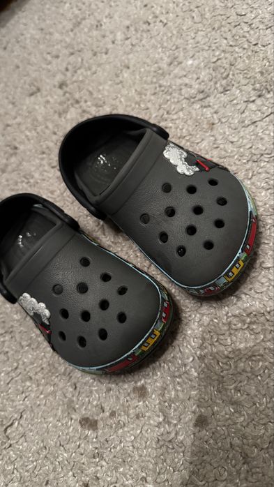 Оригінальні крокси розмір 7