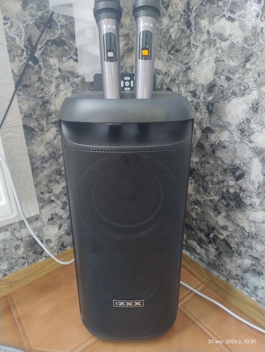 Продам велику блютуз колонку ZXX5505