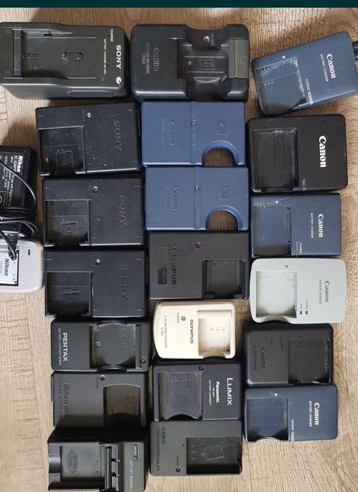 Фотоапарати    .