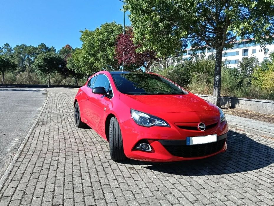 Opel Astra GTC
