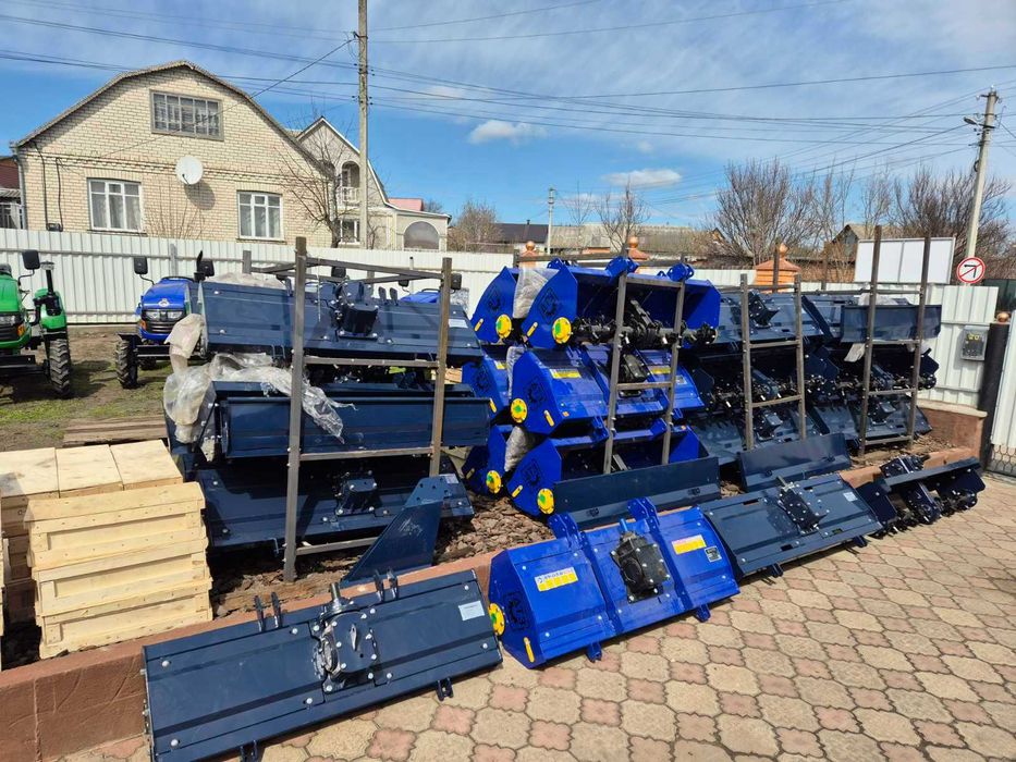 Грунтофрези фрези мінітракторні на трьохточку