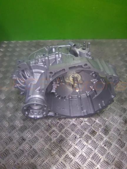 Caixa de velocidades RECONDICIONADA VW Caddy IV 2.0Tdi  UFX