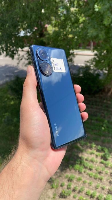 Телефон Honor 50 8/256GB
