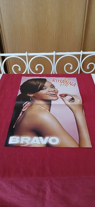 Poster Rihanna, novo