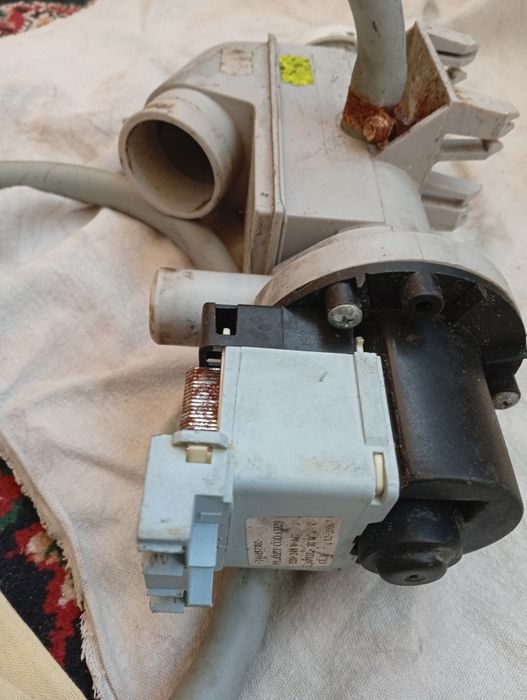 Стіральна  машина Zanussi вертікалка ,запчастини