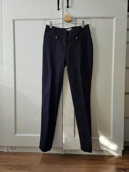 Granatowe eleganckie spodnie cygaretki 32/34  H&M