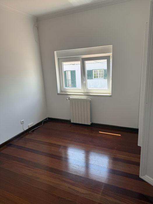 Pinturas ,capoto e remodelações