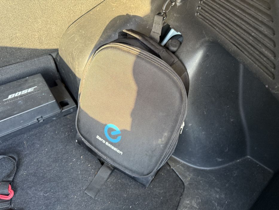 Зарядка Type 2 Nissan Leaf Европа