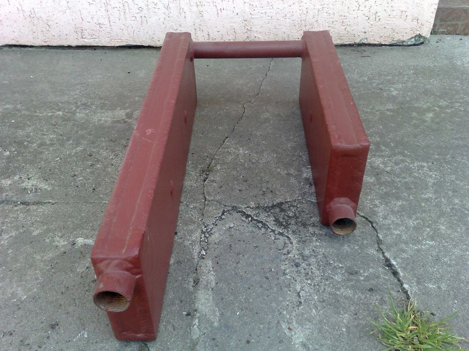 Wężownica (podkowa) prawa z mufkami 60x40x16