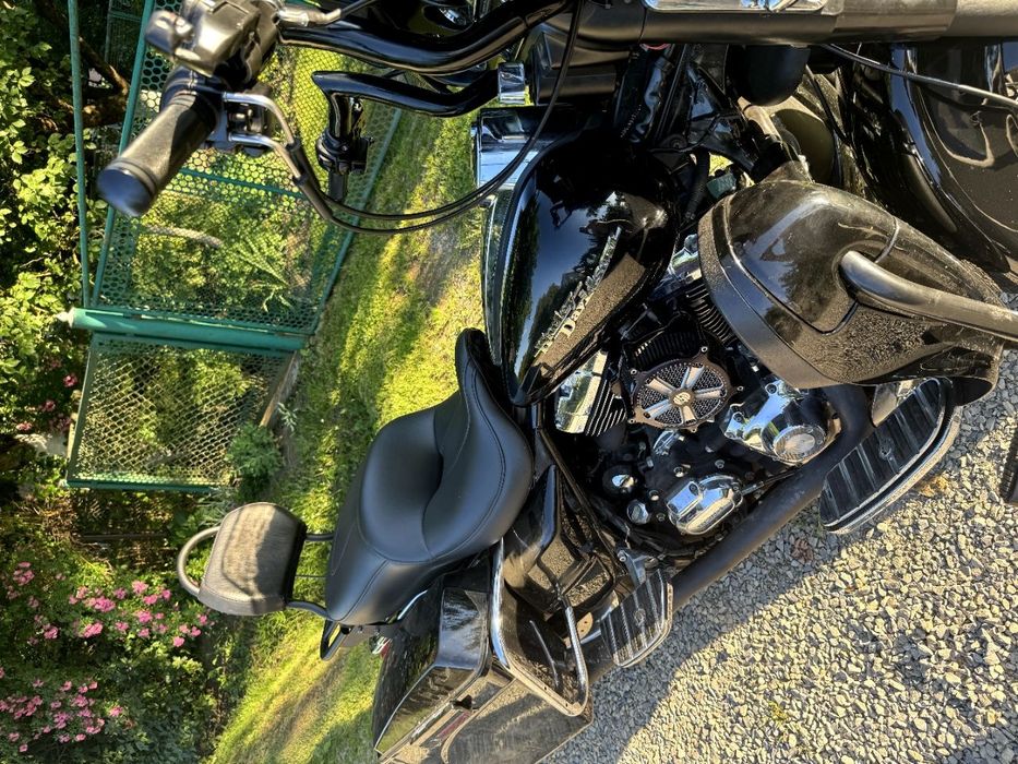 Harley Davidson FLHX Street glide 1.6