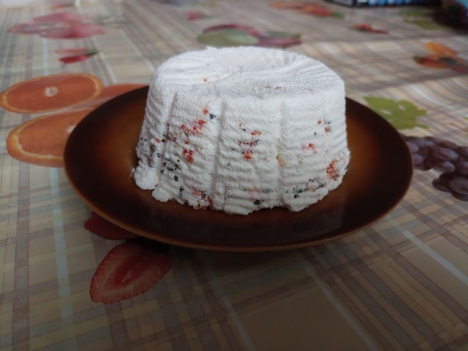 Mleko kozie, sery, jogurty naturalne, kefir, masło