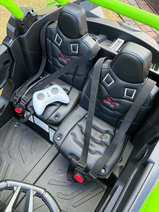 Auto na akumulator 2 osobowy Buggy CAN-AM 24V 4×200W pompowane koła