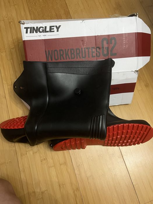 Резиновые рабочие мужские сапоги