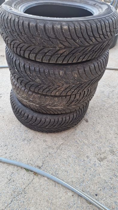 À venda 4 pneus 175 /70 r14