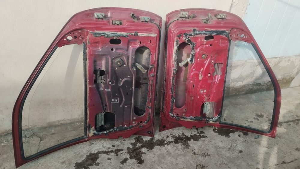 Капот , двери , бампер форд сиерра