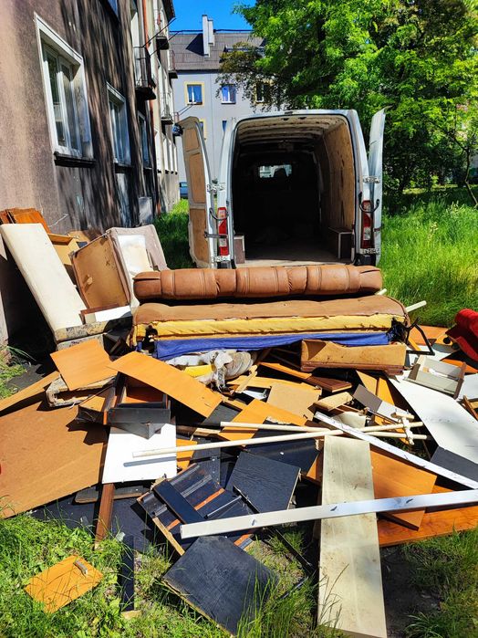 Opróżnianie Mieszkań, Domów, Sprzątanie Piwnic, Garaży Wywóz Na PSZOK