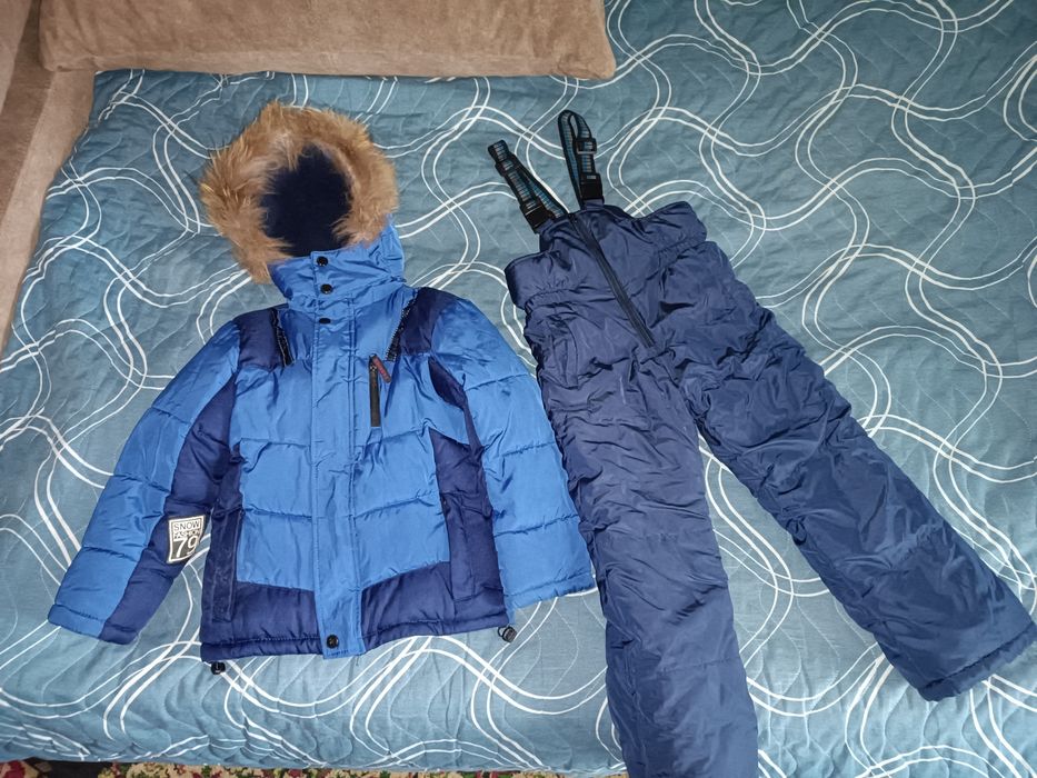 Зимовий комбінезон